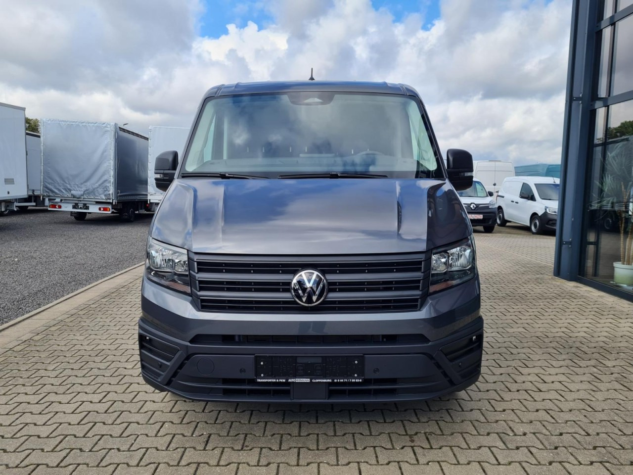 Volkswagen Crafter 35 Doka 7-Sitze MAXI L4 KLIMA TEMPOMAT - Малотоннажный бортовой грузовик, Грузопассажирский фургон: фото 2 Volkswagen Crafter 35 Doka 7-Sitze MAXI L4 KLIMA TEMPOMAT - Малотоннажный бортовой грузовик, Грузопассажирский фургон: фото 2