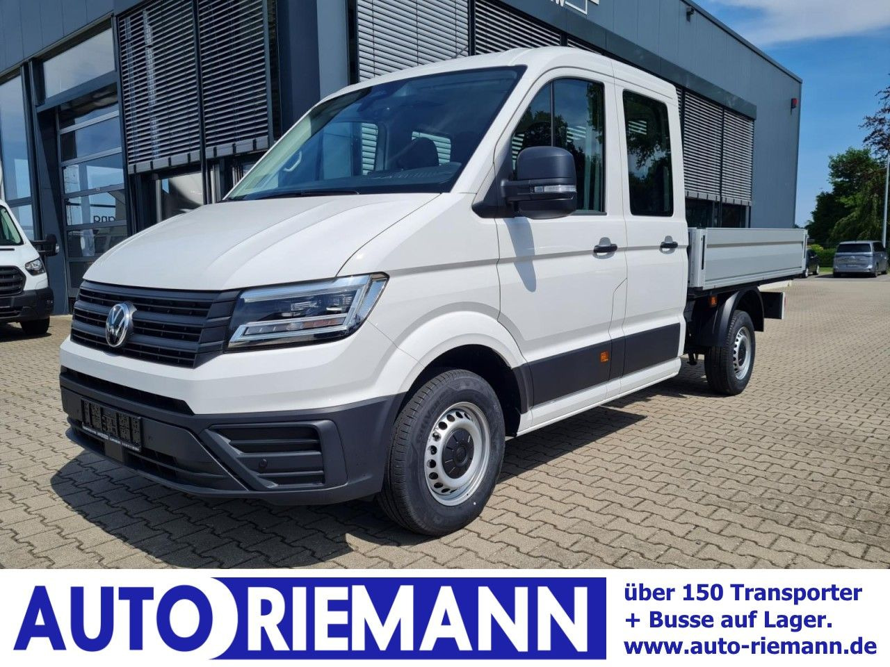 Малотоннажный бортовой грузовик, Грузопассажирский фургон Volkswagen Crafter 35 Doka TDI MR LED KLIMA TEMPOMAT: фото 1