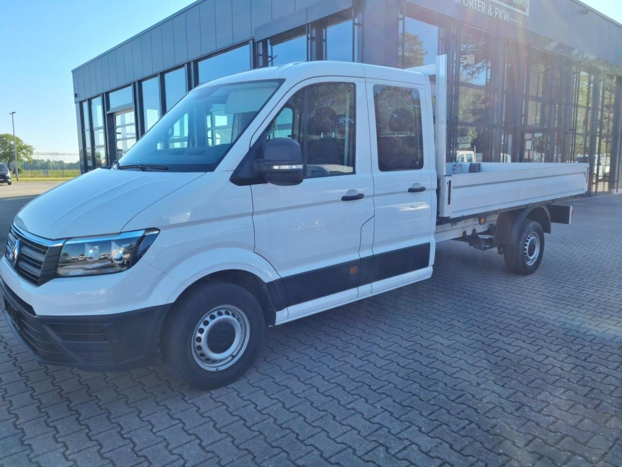 Малотоннажный бортовой грузовик, Грузопассажирский фургон Volkswagen Crafter 35 Doka TDI lang AHK Klima: фото 22