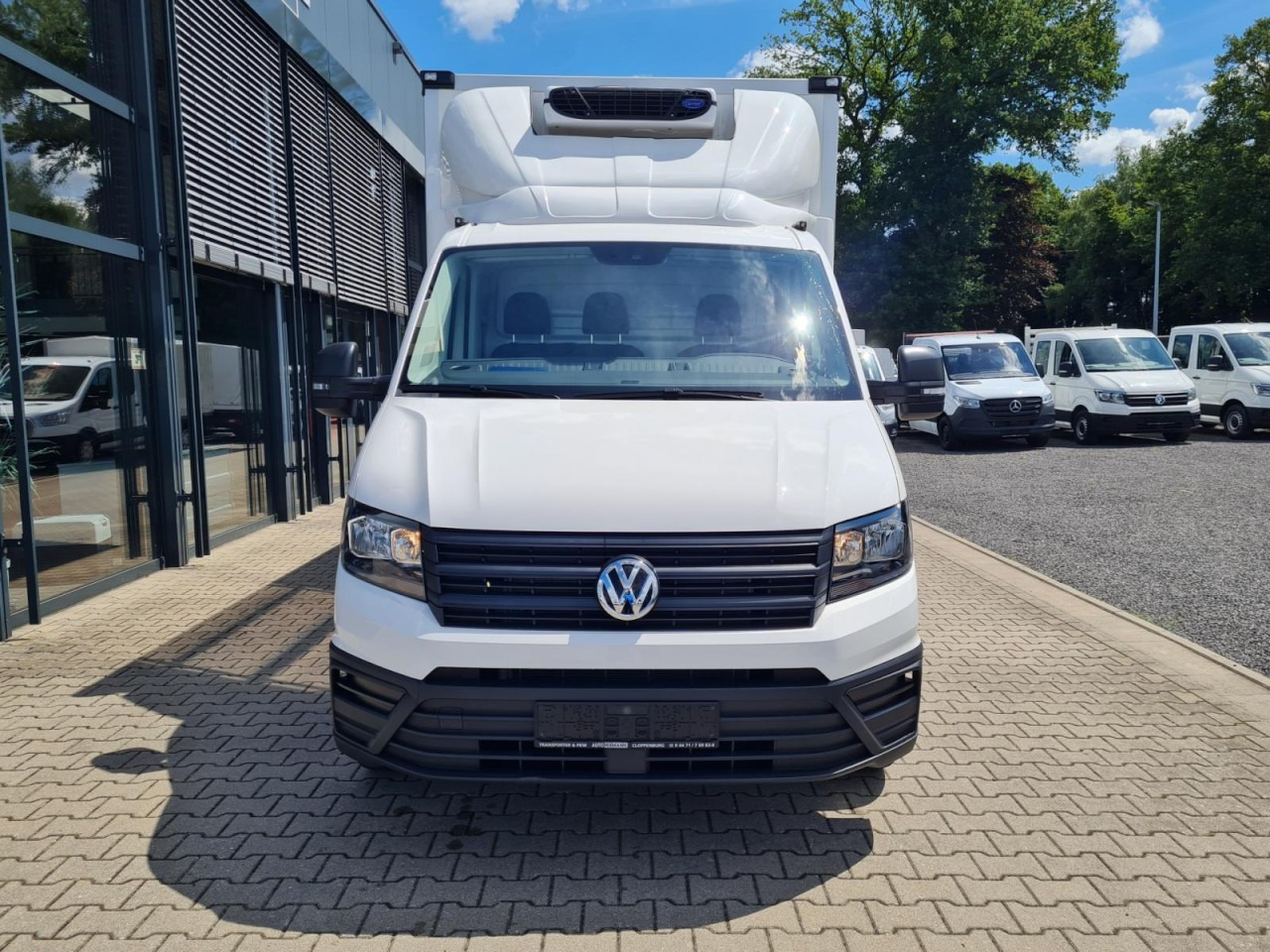 Volkswagen Crafter 35 Kühlkoffer Carrier Viento 300 NAVI/APP - Фургон-рефрижератор: фото 2 Volkswagen Crafter 35 Kühlkoffer Carrier Viento 300 NAVI/APP - Фургон-рефрижератор: фото 2