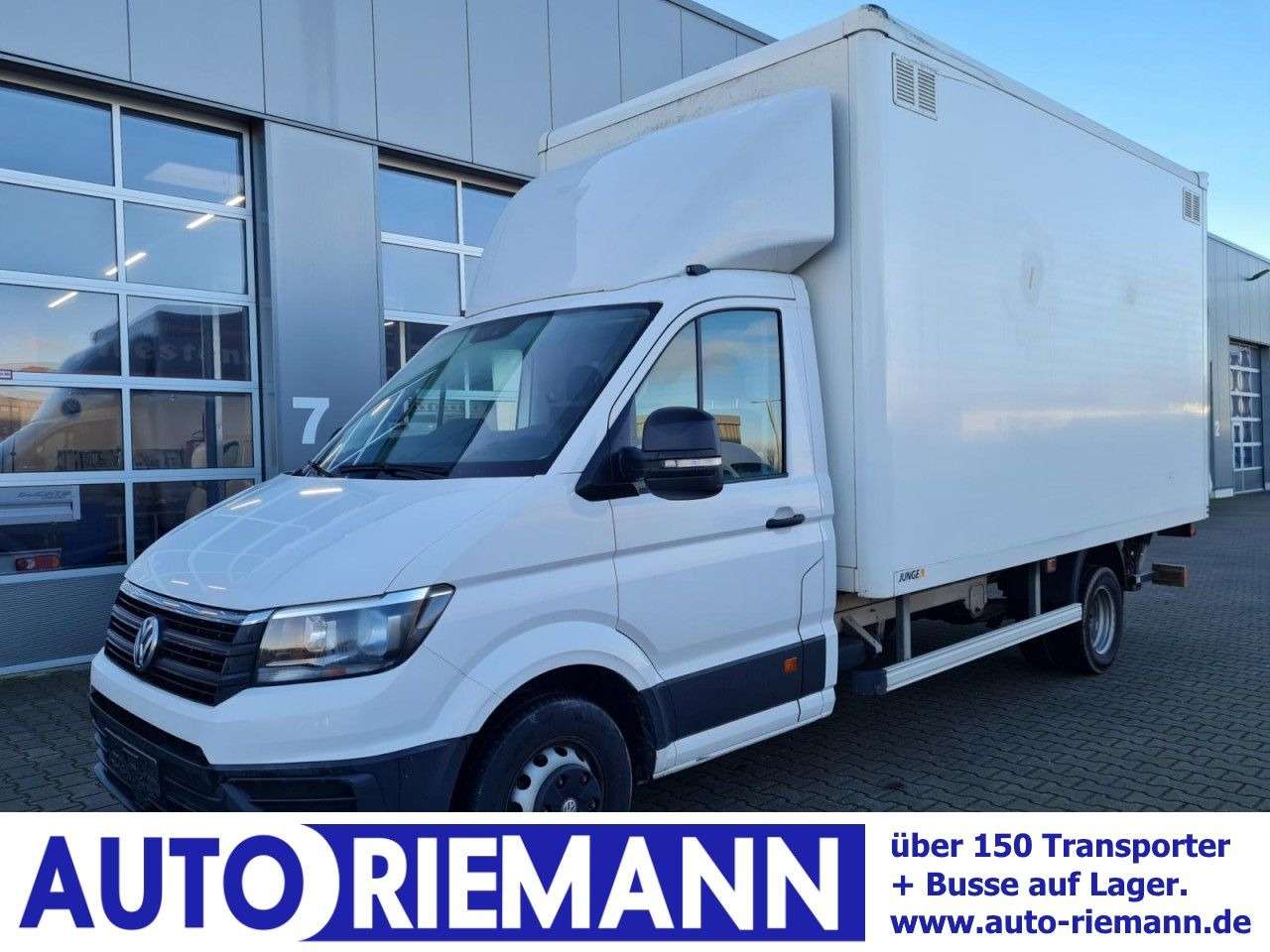 Volkswagen Crafter 50 Koffer hoch 2.0 TDI LBW KLIMA KAMERA - Фургон с закрытым кузовом: фото 1 Volkswagen Crafter 50 Koffer hoch 2.0 TDI LBW KLIMA KAMERA - Фургон с закрытым кузовом: фото 1