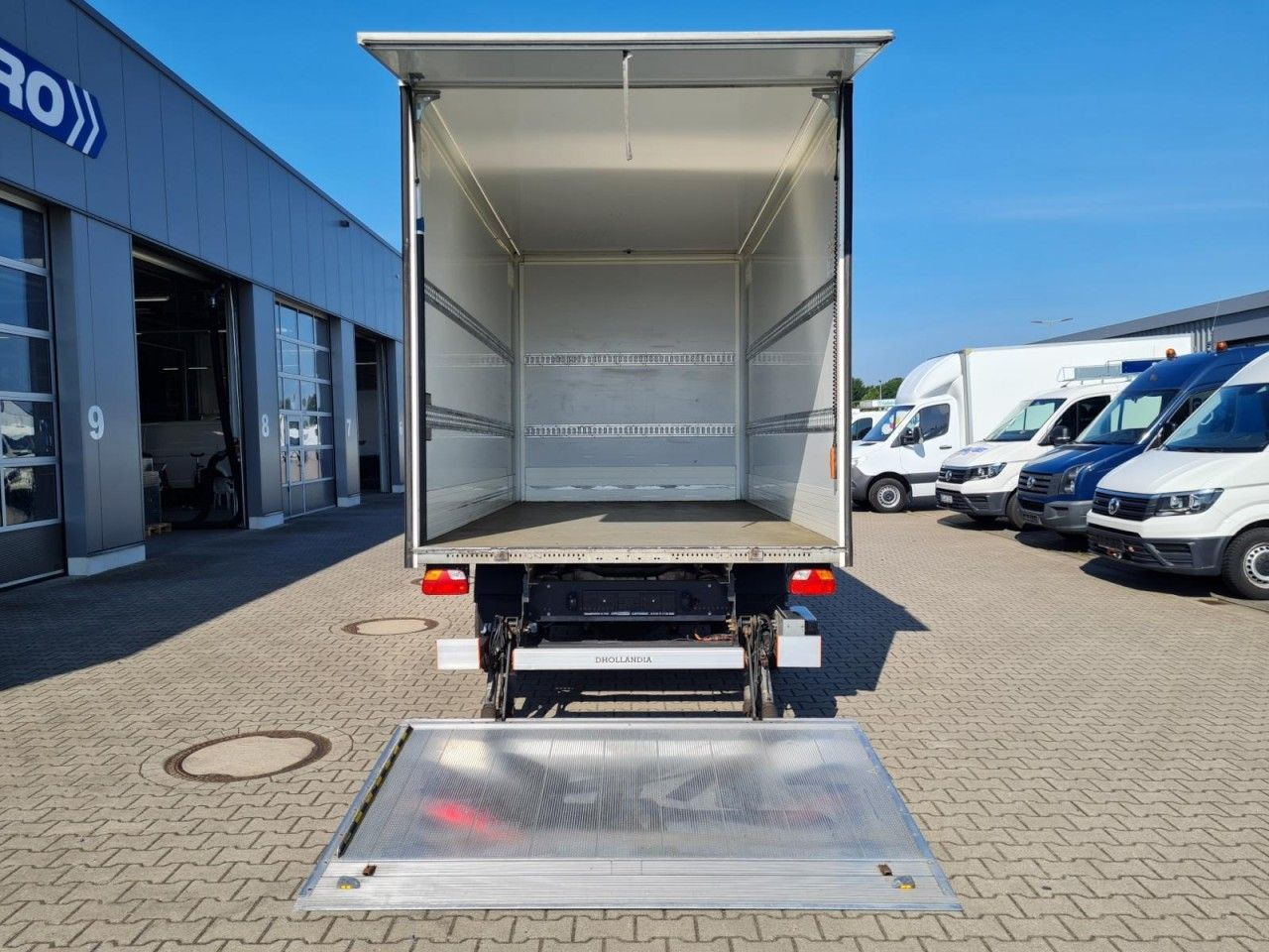Volkswagen Crafter 50 Koffer hoch 2.0 TDI LBW KLIMA KAMERA - Фургон с закрытым кузовом: фото 5 Volkswagen Crafter 50 Koffer hoch 2.0 TDI LBW KLIMA KAMERA - Фургон с закрытым кузовом: фото 5