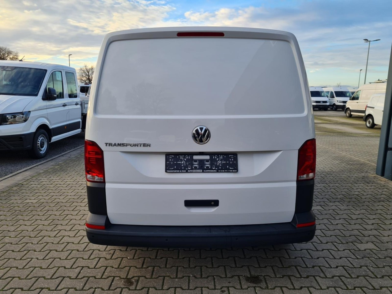Volkswagen T6.1 Kasten TDI lang L2H1 DSG PDC KLIMA KAMERA - Легковой фургон: фото 5 Volkswagen T6.1 Kasten TDI lang L2H1 DSG PDC KLIMA KAMERA - Легковой фургон: фото 5