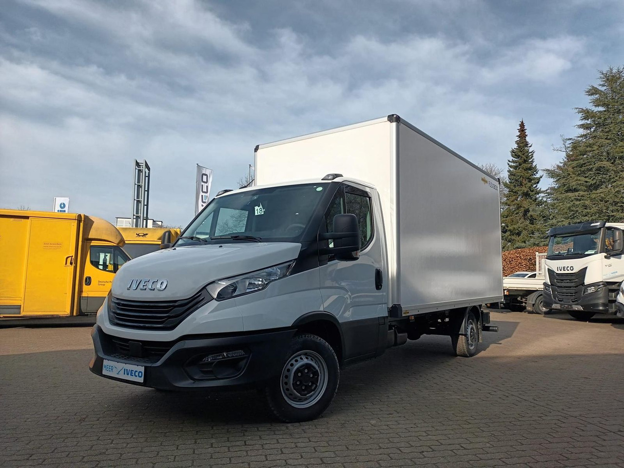 Iveco Daily 35S14HE Koffer LBW, Rückfahrkamera 2x a... - Фургон с закрытым кузовом: фото 1 Iveco Daily 35S14HE Koffer LBW, Rückfahrkamera 2x a... - Фургон с закрытым кузовом: фото 1