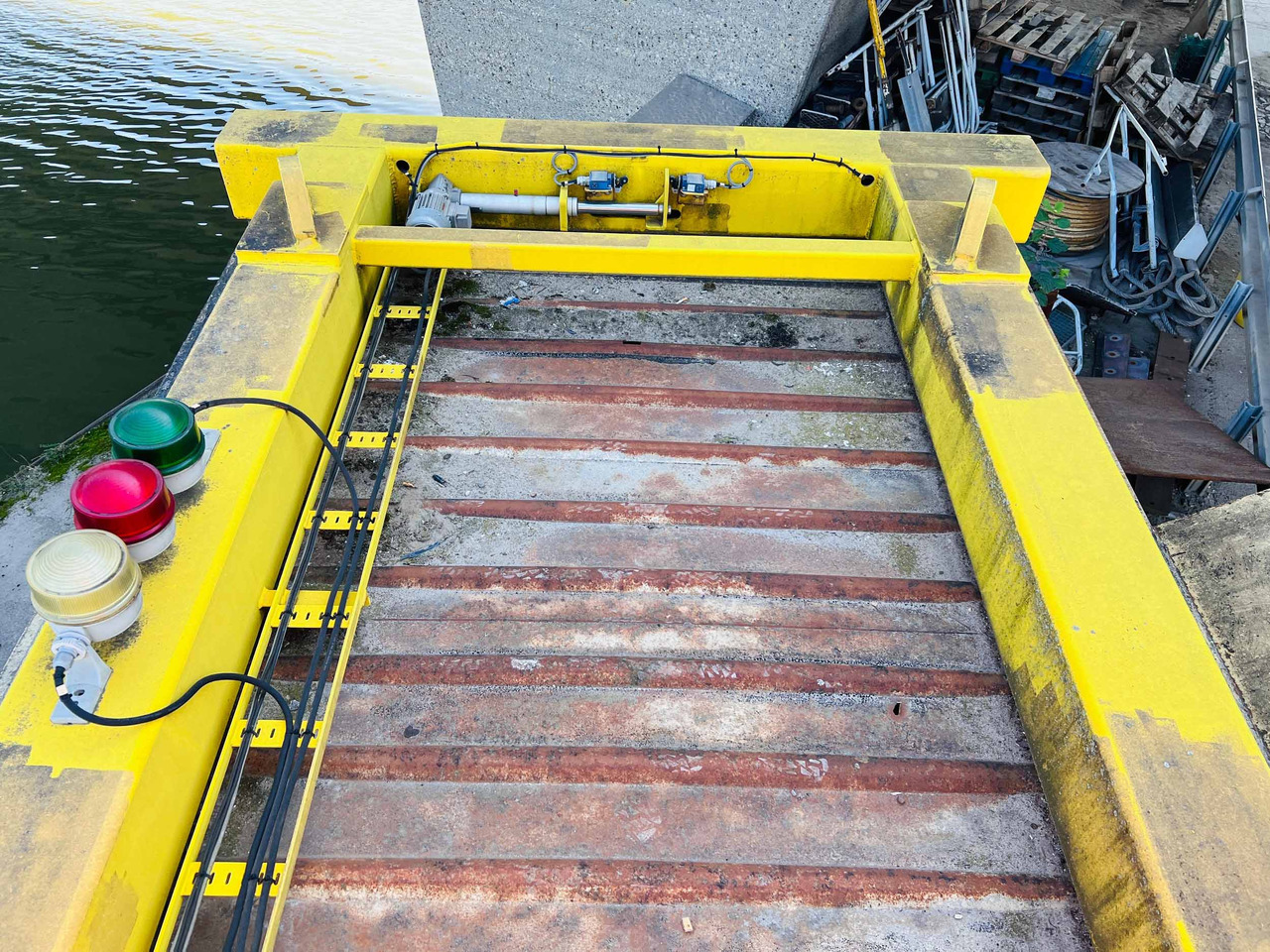 Crane Repair – Spreader for 20ft Container - Портовая техника: фото 2 Crane Repair – Spreader for 20ft Container - Портовая техника: фото 2