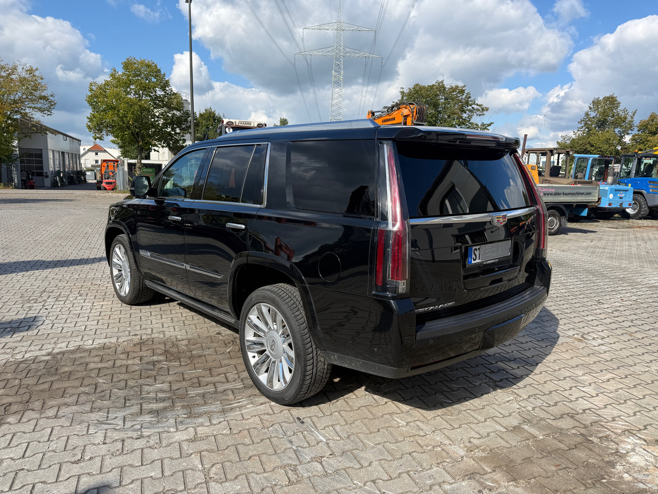 Cadillac Escalade Platinum VOLL - Легковой автомобиль: фото 4 Cadillac Escalade Platinum VOLL - Легковой автомобиль: фото 4