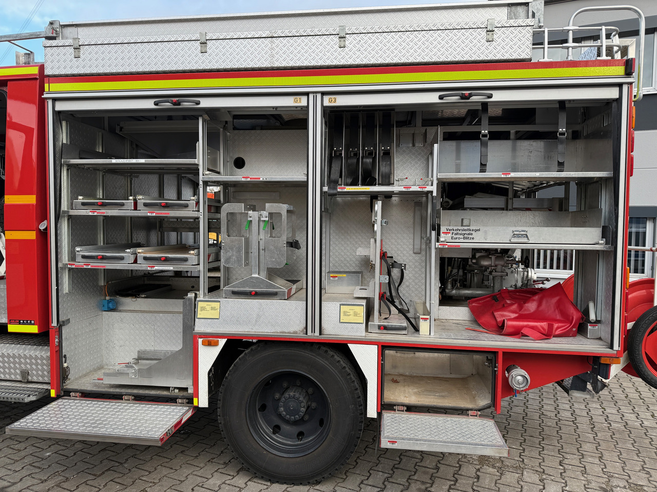 Пожарная машина MAN 12.222 LF16 Feuerwehr-LKW: фото 12 Пожарная машина MAN 12.222 LF16 Feuerwehr-LKW: фото 12