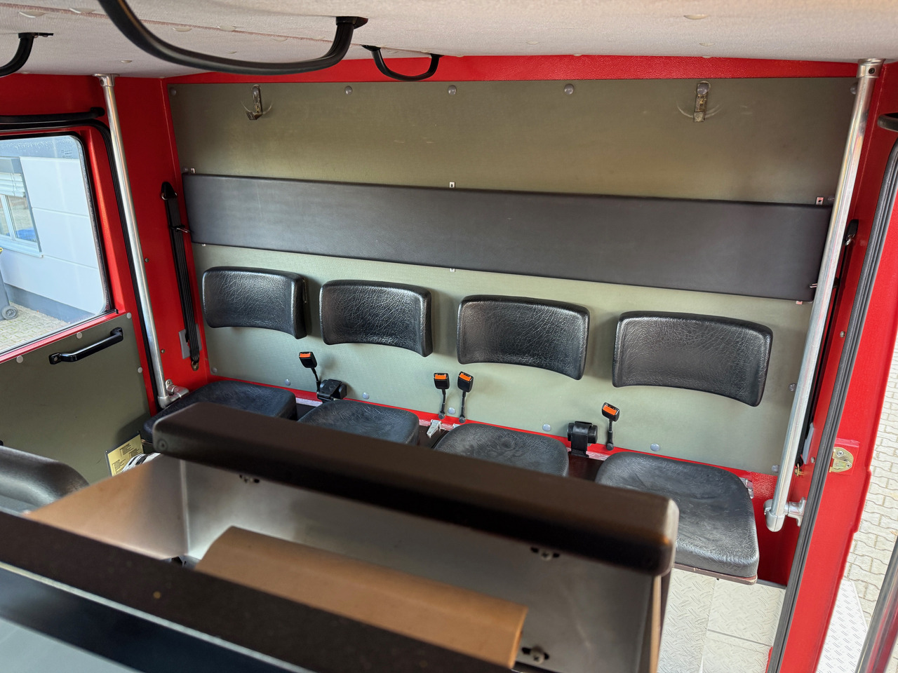 Пожарная машина MAN 12.222 LF16 Feuerwehr-LKW: фото 16 Пожарная машина MAN 12.222 LF16 Feuerwehr-LKW: фото 16