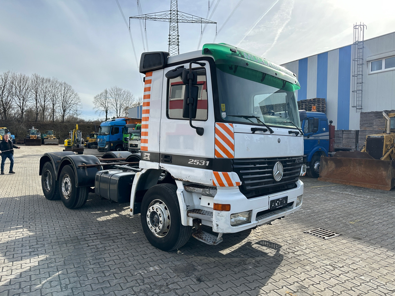 Mercedes-Benz 2531 Actros Fahrgestell - Грузовик-шасси: фото 3 Mercedes-Benz 2531 Actros Fahrgestell - Грузовик-шасси: фото 3