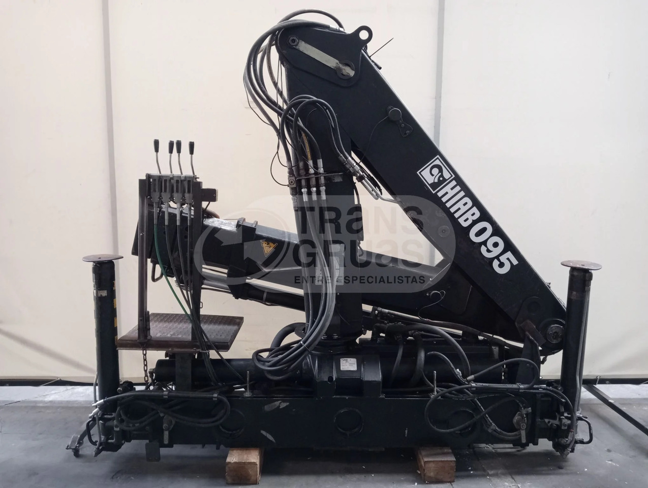 Grúa hidráulica Hiab 095-3 - Кран-манипулятор: фото 5 Grúa hidráulica Hiab 095-3 - Кран-манипулятор: фото 5