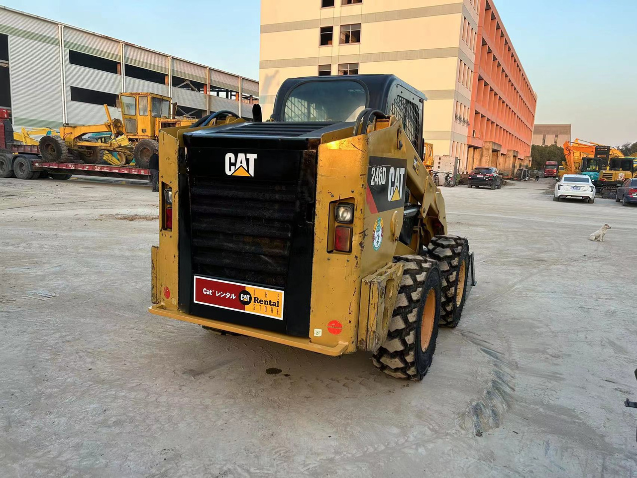 Caterpillar 246D - Мини-погрузчик с бортовым поворотом: фото 5 Caterpillar 246D - Мини-погрузчик с бортовым поворотом: фото 5