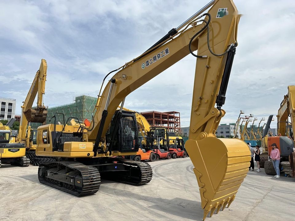 Caterpillar 330GC - Гусеничный экскаватор: фото 1 Caterpillar 330GC - Гусеничный экскаватор: фото 1