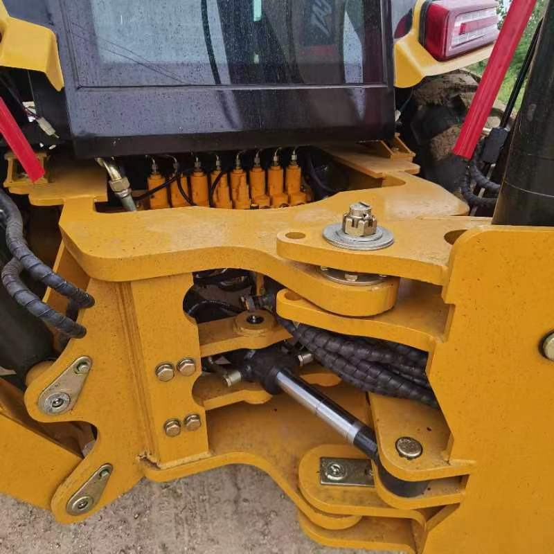 Caterpillar 420F2 - Экскаватор-погрузчик: фото 2 Caterpillar 420F2 - Экскаватор-погрузчик: фото 2