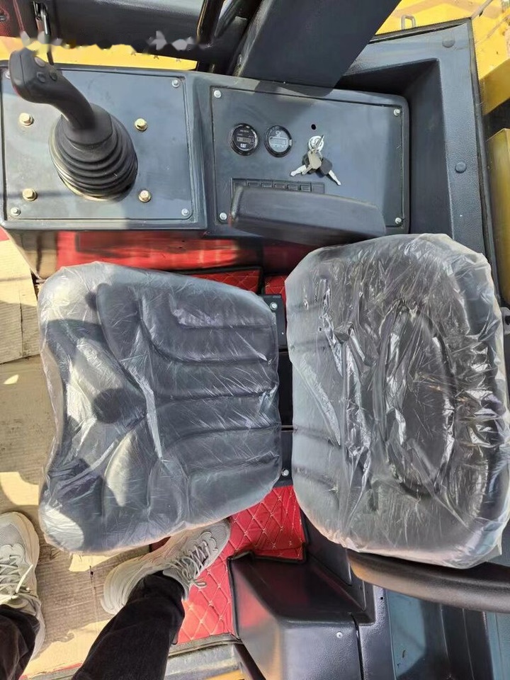 Caterpillar 950G - Колёсный погрузчик: фото 3 Caterpillar 950G - Колёсный погрузчик: фото 3