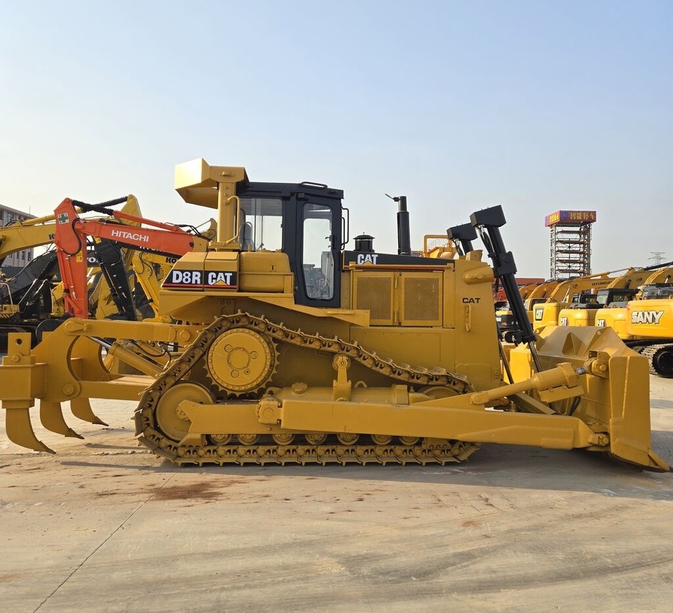 Caterpillar D8R - Бульдозер: фото 2 Caterpillar D8R - Бульдозер: фото 2