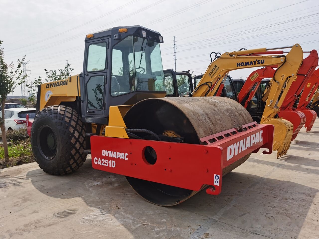 Dynapac CA251D - Дорожный каток: фото 4 Dynapac CA251D - Дорожный каток: фото 4