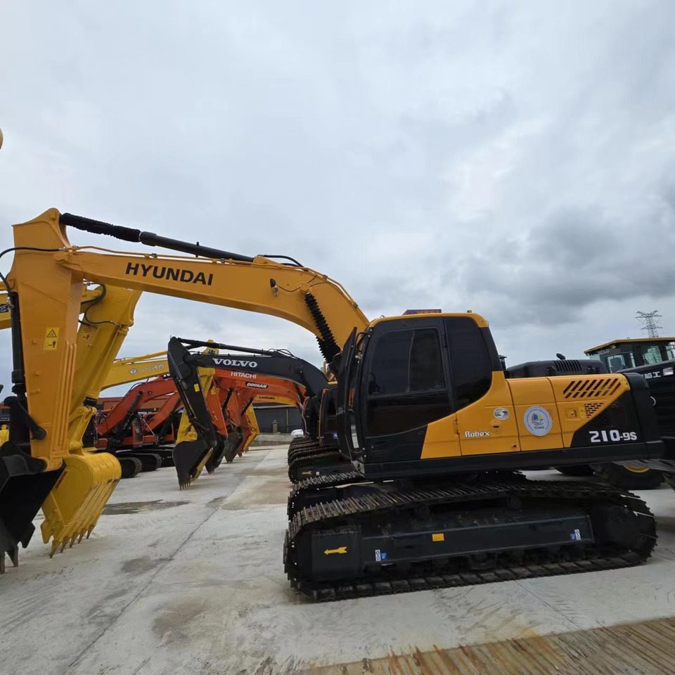 Экскаватор HYUNDAI R210-9S: фото 8 Экскаватор HYUNDAI R210-9S: фото 8