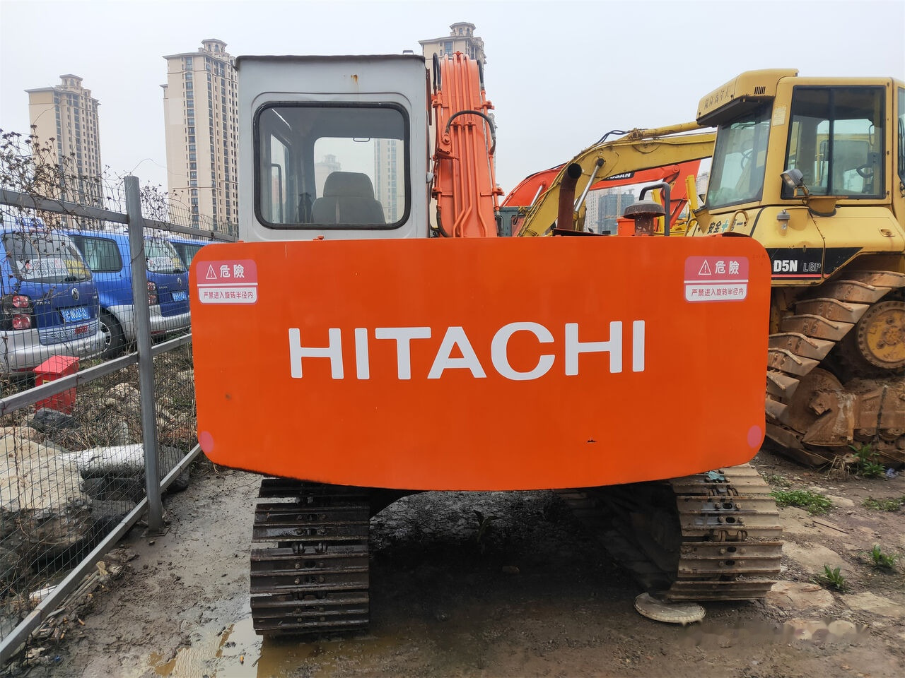 Hitachi EX60 - Гусеничный экскаватор: фото 3 Hitachi EX60 - Гусеничный экскаватор: фото 3