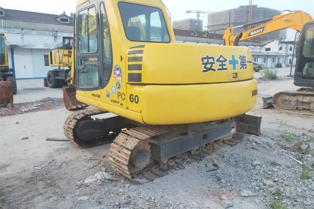 Hyundai Robex 60 W-7 - Колёсный экскаватор: фото 4 Hyundai Robex 60 W-7 - Колёсный экскаватор: фото 4