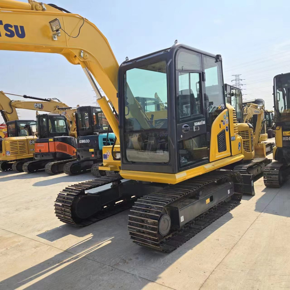 KOMATSU PC70-8 - Мини-экскаватор: фото 3 KOMATSU PC70-8 - Мини-экскаватор: фото 3