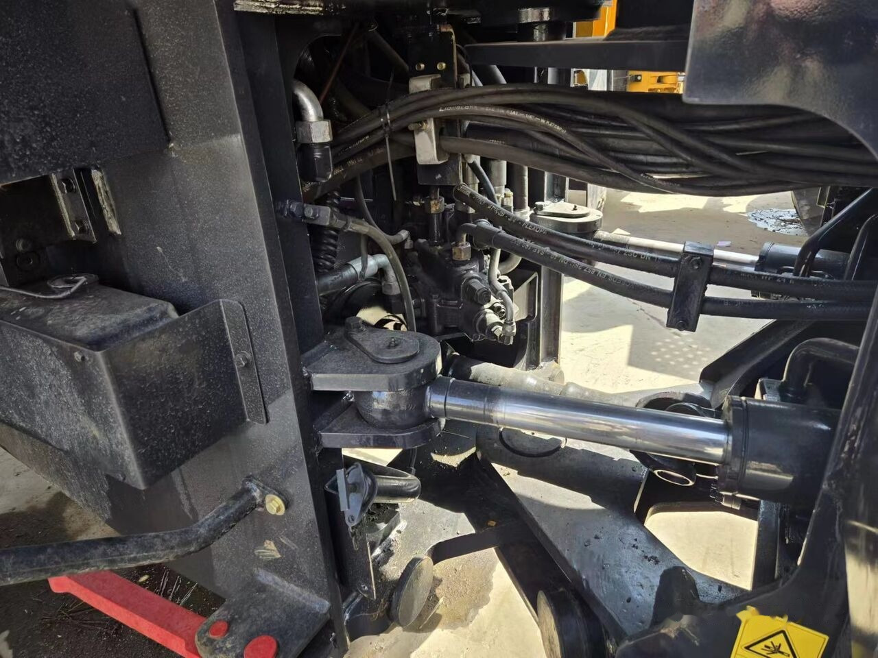 LiuGong 856H - Колёсный погрузчик: фото 4 LiuGong 856H - Колёсный погрузчик: фото 4