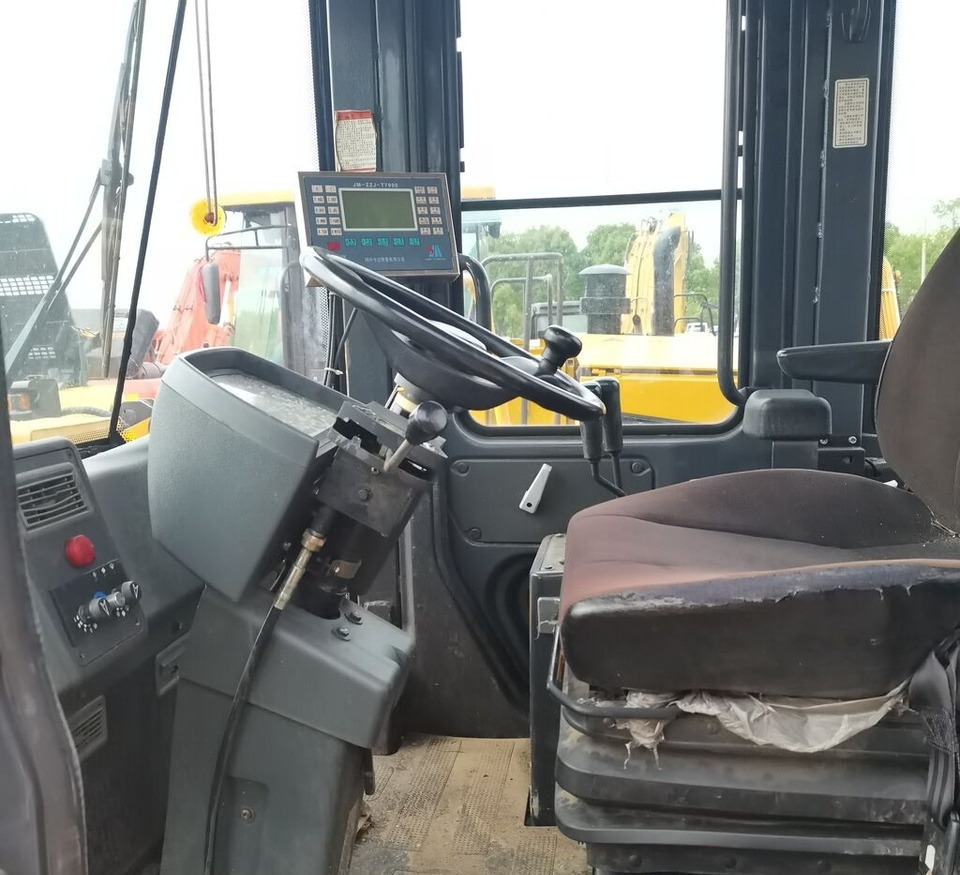 LiuGong CLG 856 - Колёсный погрузчик: фото 5 LiuGong CLG 856 - Колёсный погрузчик: фото 5