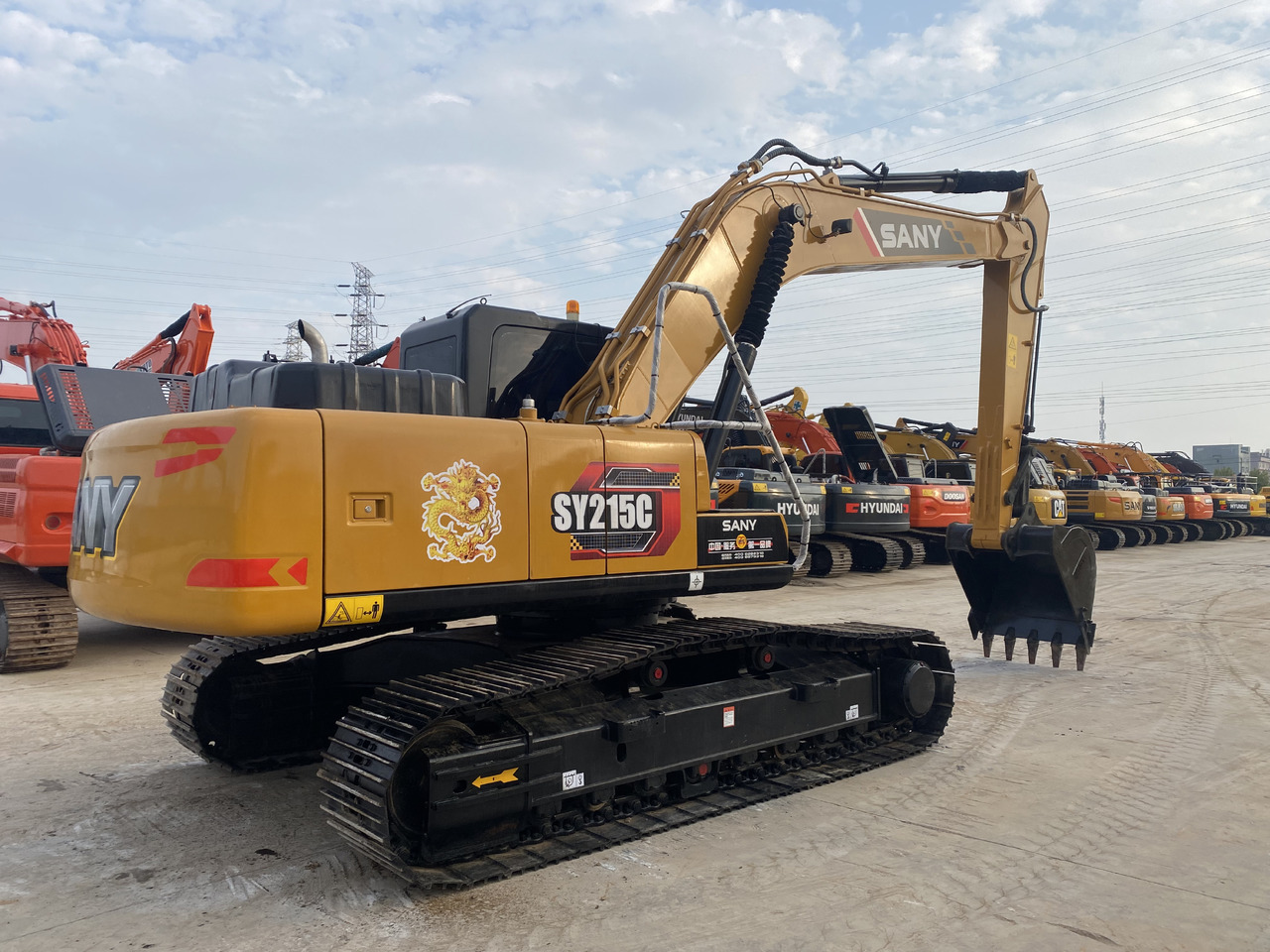 SANY SY215C - Экскаватор: фото 4 SANY SY215C - Экскаватор: фото 4