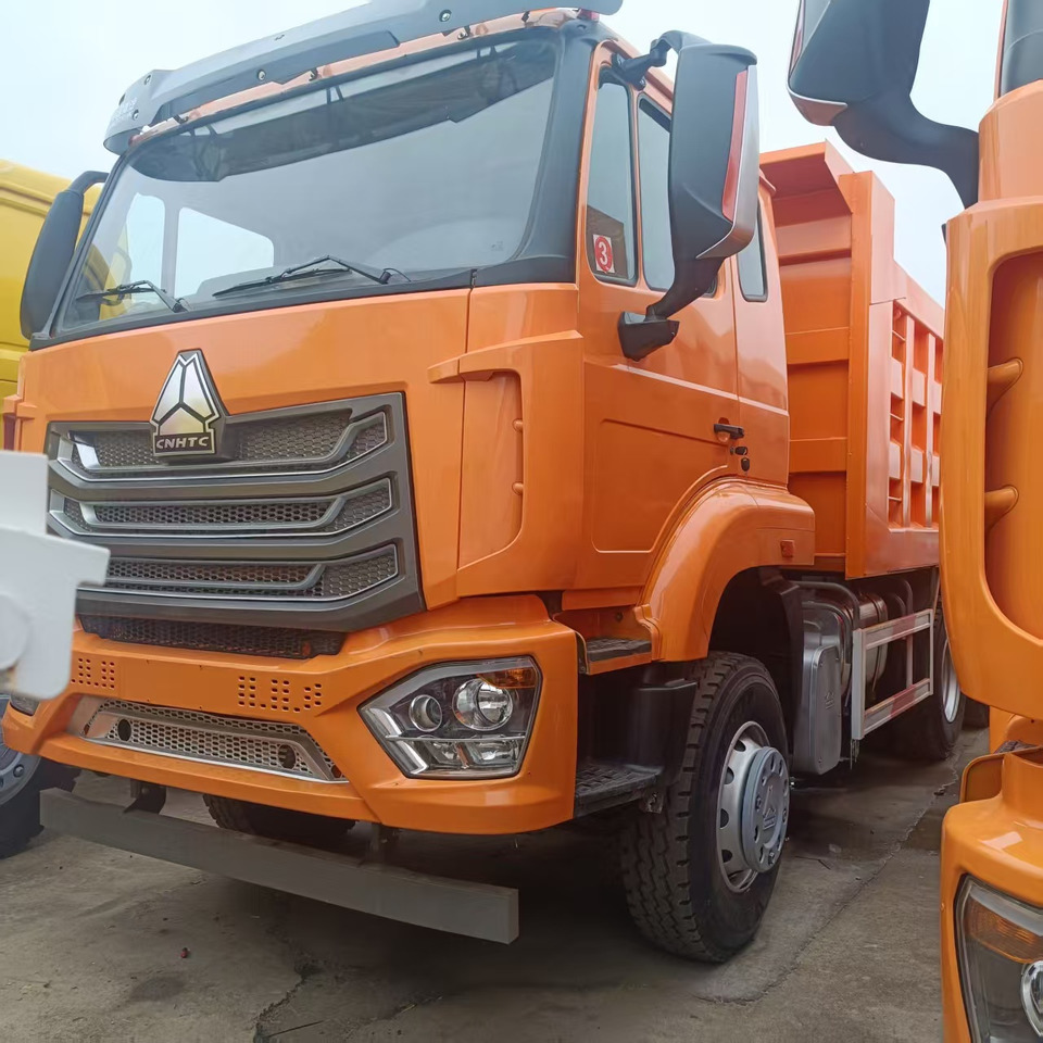 Sinotruk HOHAN 6*4 Dump truck - Самосвал: фото 2 Sinotruk HOHAN 6*4 Dump truck - Самосвал: фото 2