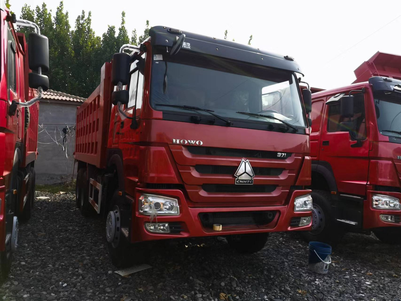 Sinotruk HOWO 371 6*4 Dump truck - Самосвал: фото 3 Sinotruk HOWO 371 6*4 Dump truck - Самосвал: фото 3