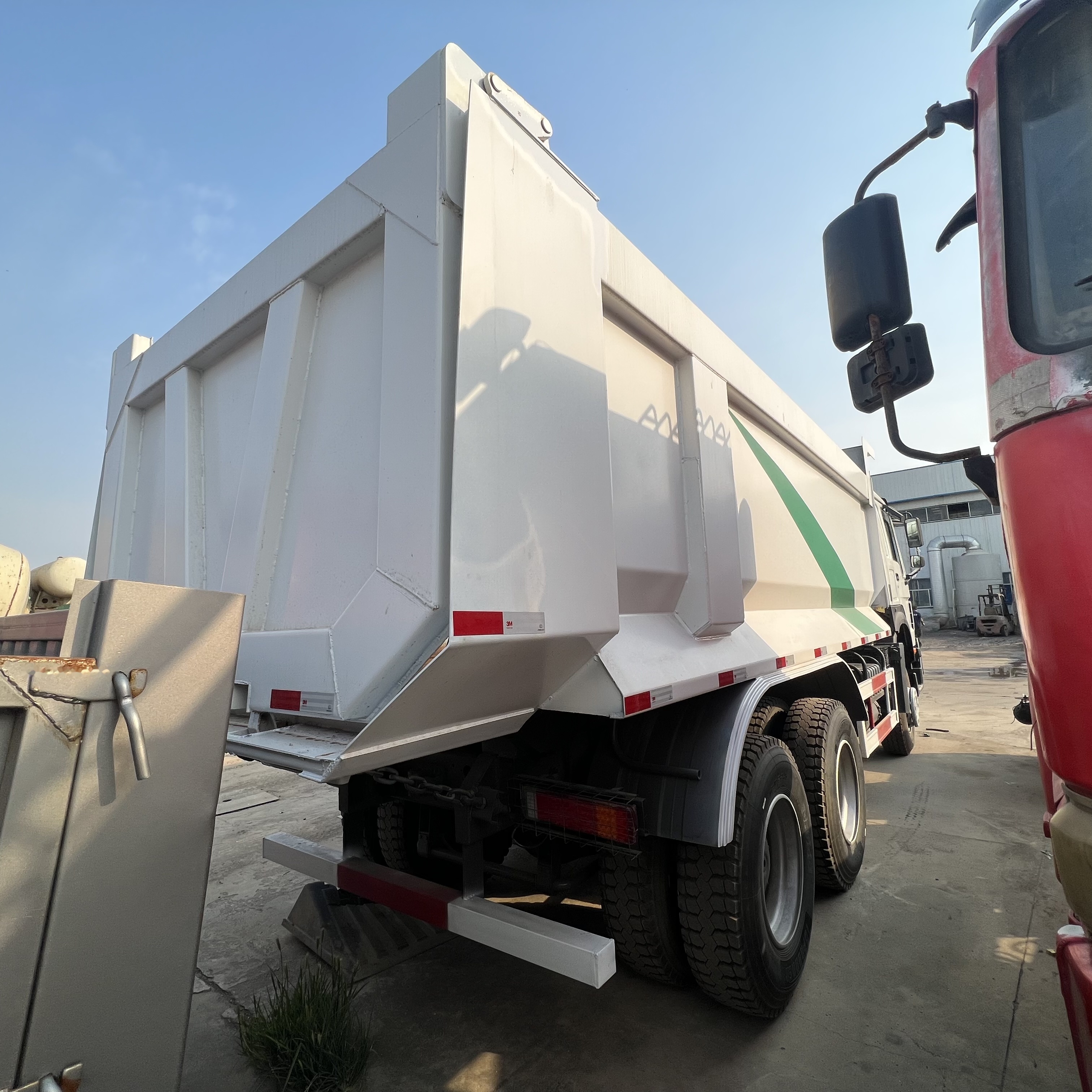Sinotruk HOWO 371 6*4 Dump truck - Самосвал: фото 5 Sinotruk HOWO 371 6*4 Dump truck - Самосвал: фото 5