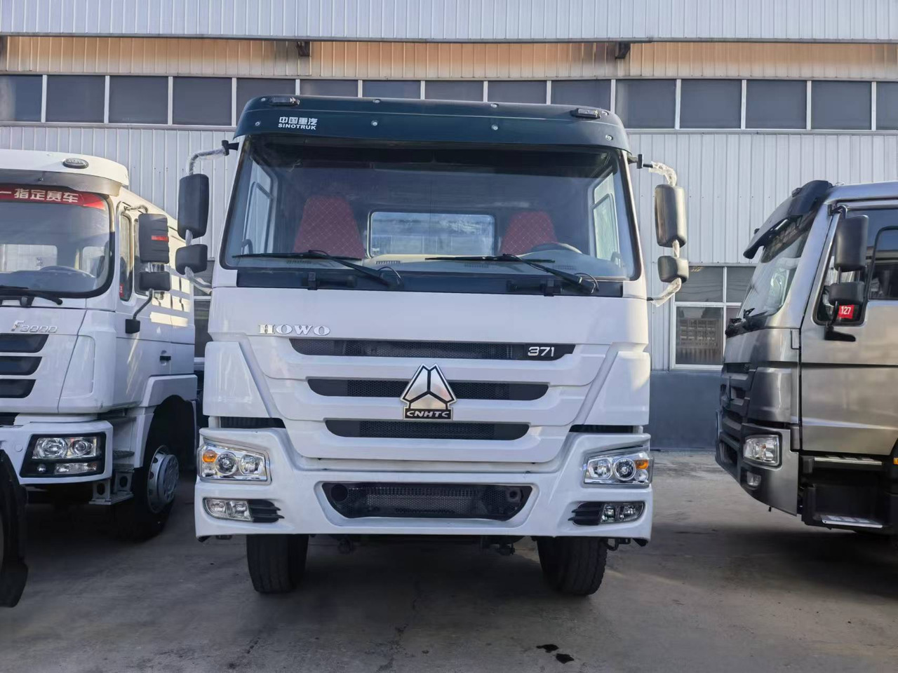 Sinotruk HOWO 371 6*4 Fence truck - Грузовик бортовой/ Платформа: фото 4 Sinotruk HOWO 371 6*4 Fence truck - Грузовик бортовой/ Платформа: фото 4