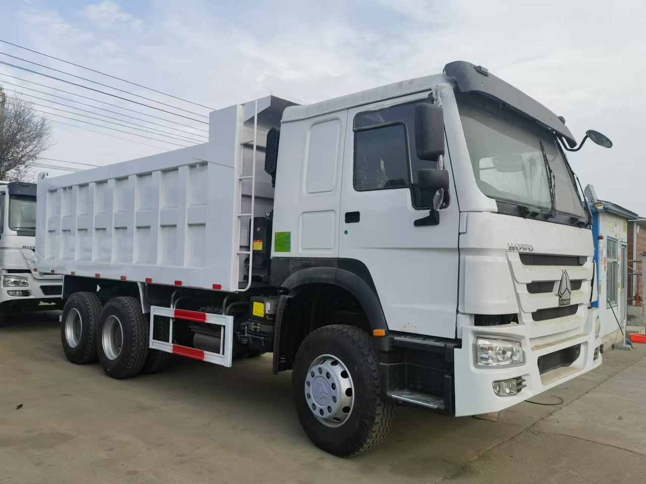 Sinotruk HOWO 371 Dump truck - Самосвал: фото 1 Sinotruk HOWO 371 Dump truck - Самосвал: фото 1