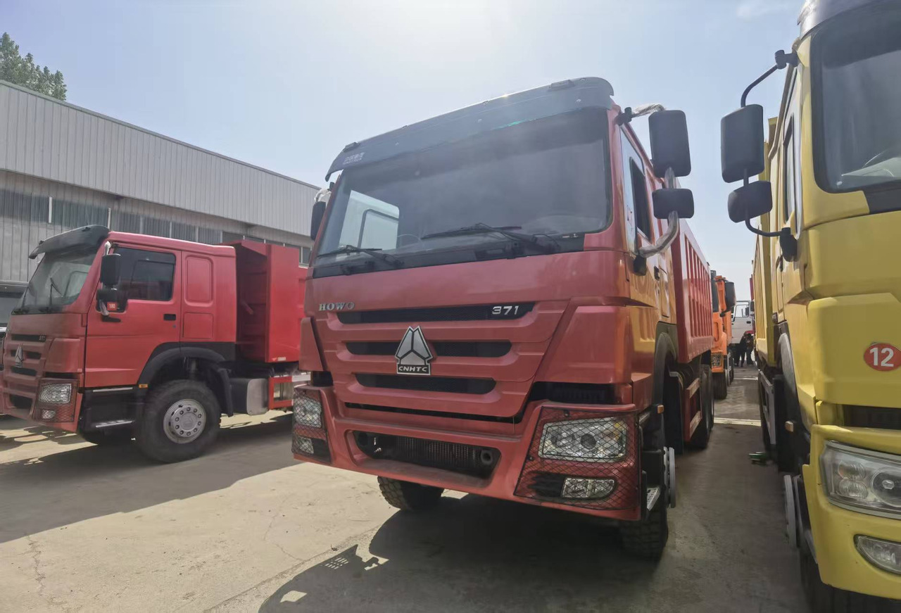 Sinotruk HOWO371Dump truck - Самосвал: фото 2 Sinotruk HOWO371Dump truck - Самосвал: фото 2