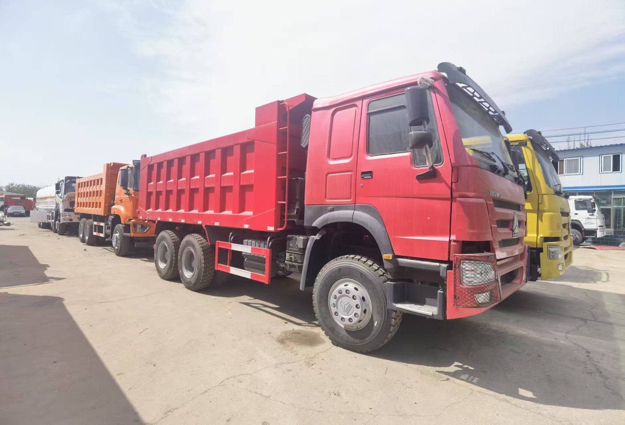 Sinotruk HOWO371Dump truck - Самосвал: фото 4 Sinotruk HOWO371Dump truck - Самосвал: фото 4