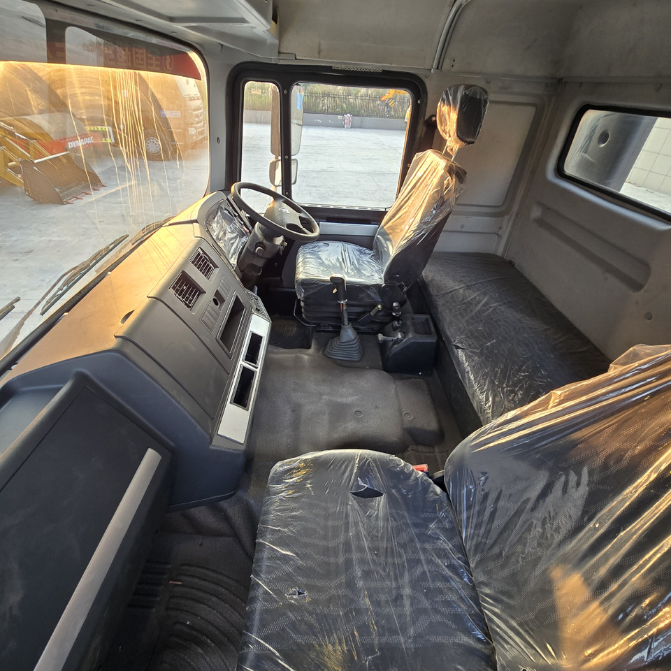 Тягач SHACMAN F3000: фото 9