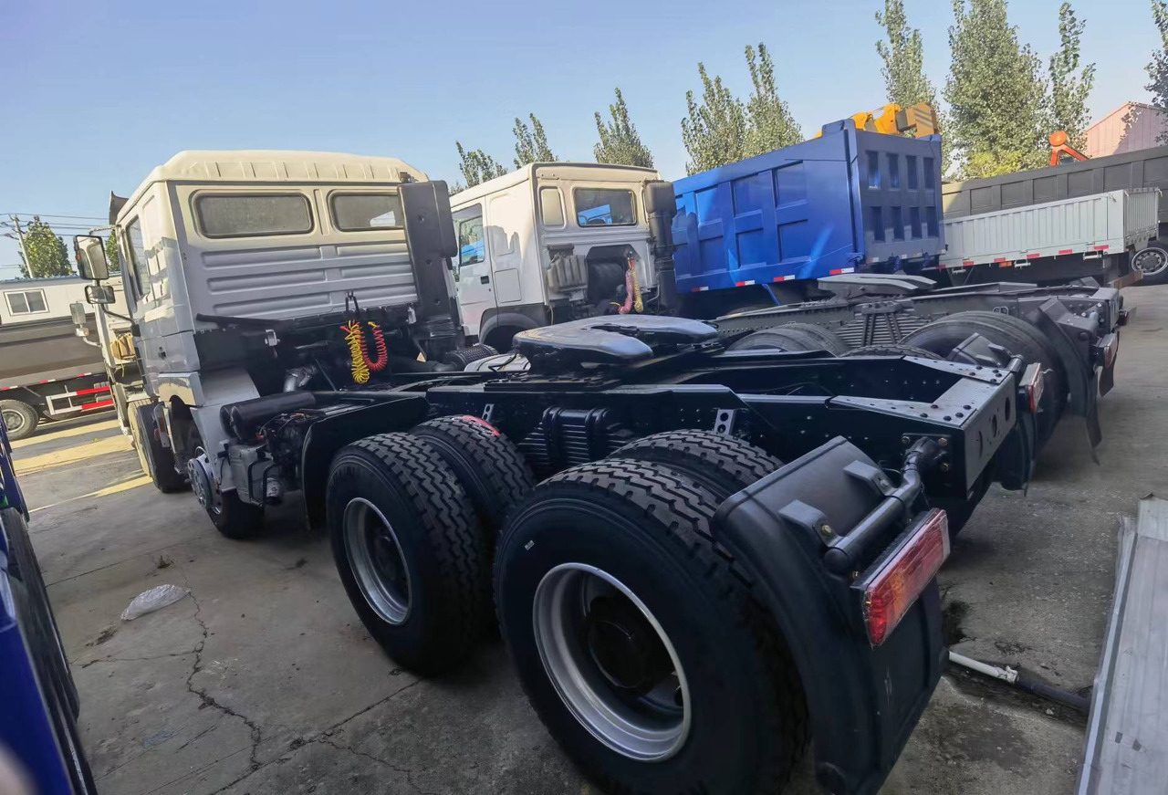 Shacman F3000 6*4 Tractor - Тягач: фото 5 Shacman F3000 6*4 Tractor - Тягач: фото 5