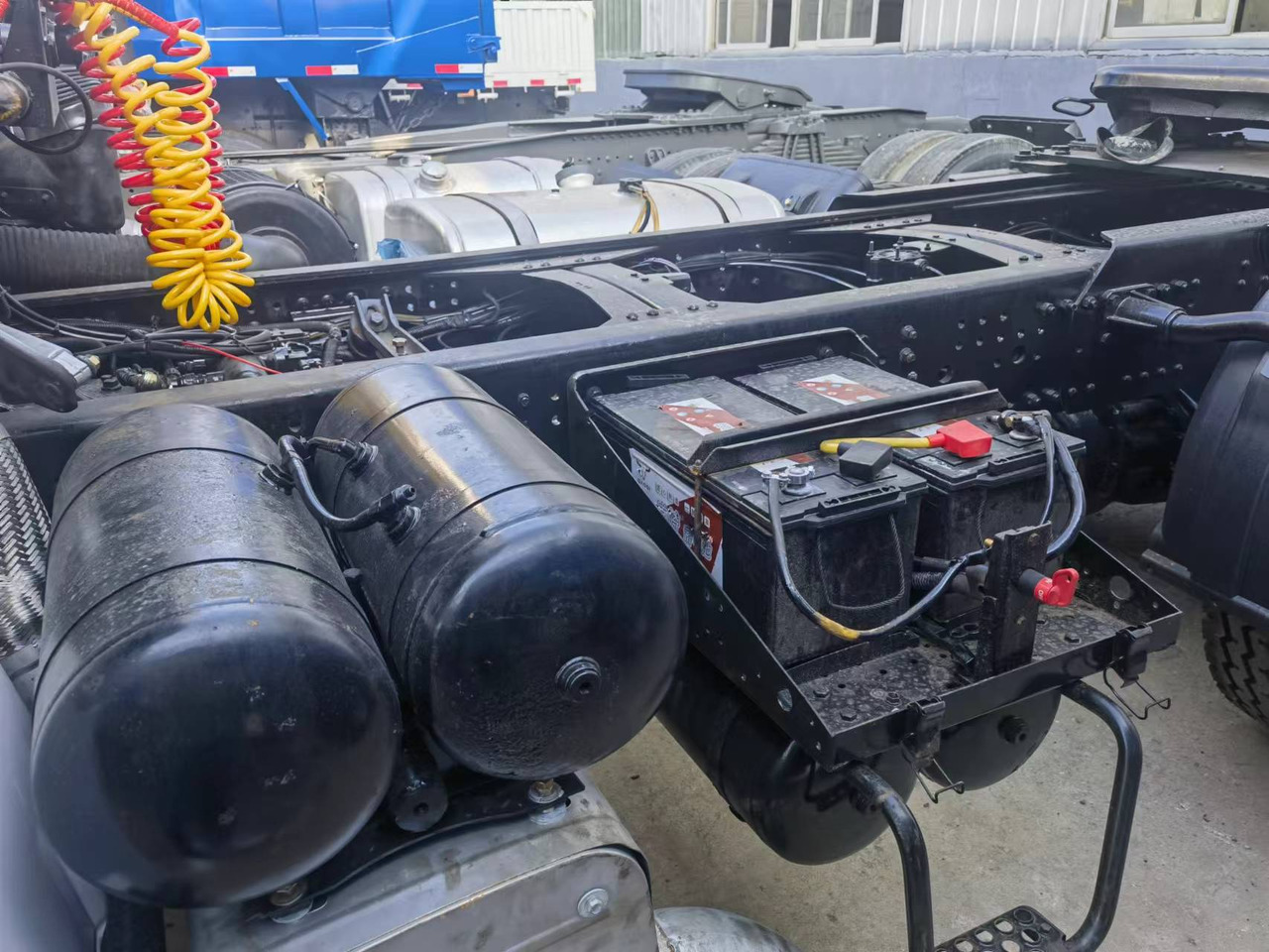 Shacman F3000 6*4 Tractor - Тягач: фото 2 Shacman F3000 6*4 Tractor - Тягач: фото 2