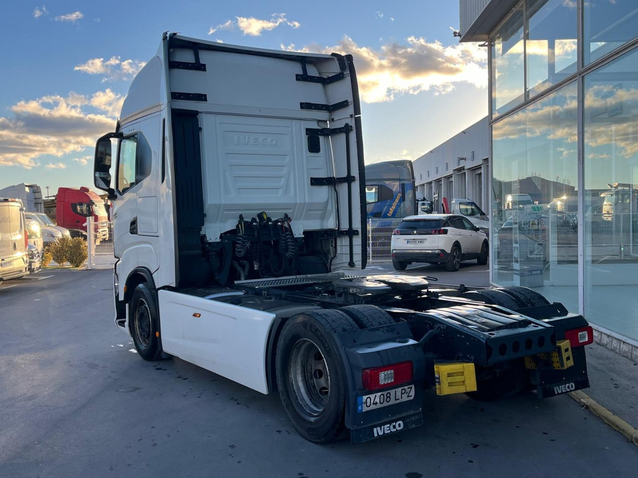 Cabeza Tractora IVECO S-WAY 510 AUTOMATICO CON INTARDER - Тягач: фото 4 Cabeza Tractora IVECO S-WAY 510 AUTOMATICO CON INTARDER - Тягач: фото 4