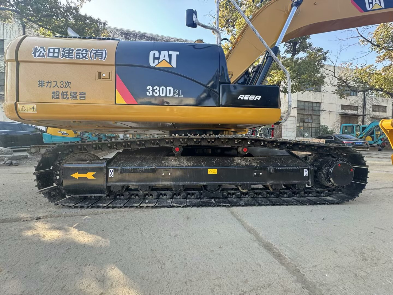 CATERPILLAR 330 D2 L - Гусеничный экскаватор: фото 1 CATERPILLAR 330 D2 L - Гусеничный экскаватор: фото 1