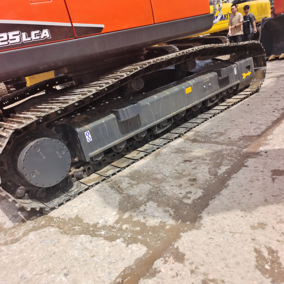 DOOSAN DX225LCA CHINA BIGGEST SUPPLIER - Гусеничный экскаватор: фото 2 DOOSAN DX225LCA CHINA BIGGEST SUPPLIER - Гусеничный экскаватор: фото 2