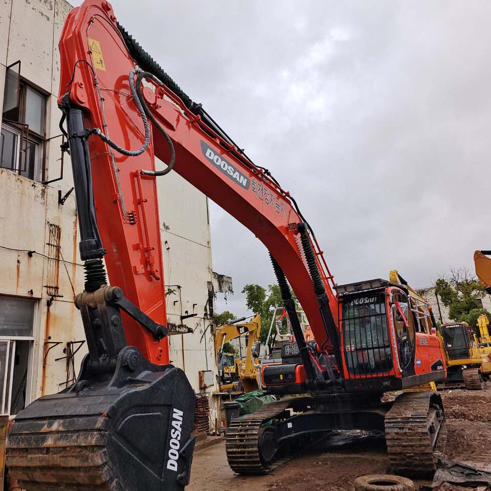DOOSAN DX340 LCA - Гусеничный экскаватор: фото 3 DOOSAN DX340 LCA - Гусеничный экскаватор: фото 3