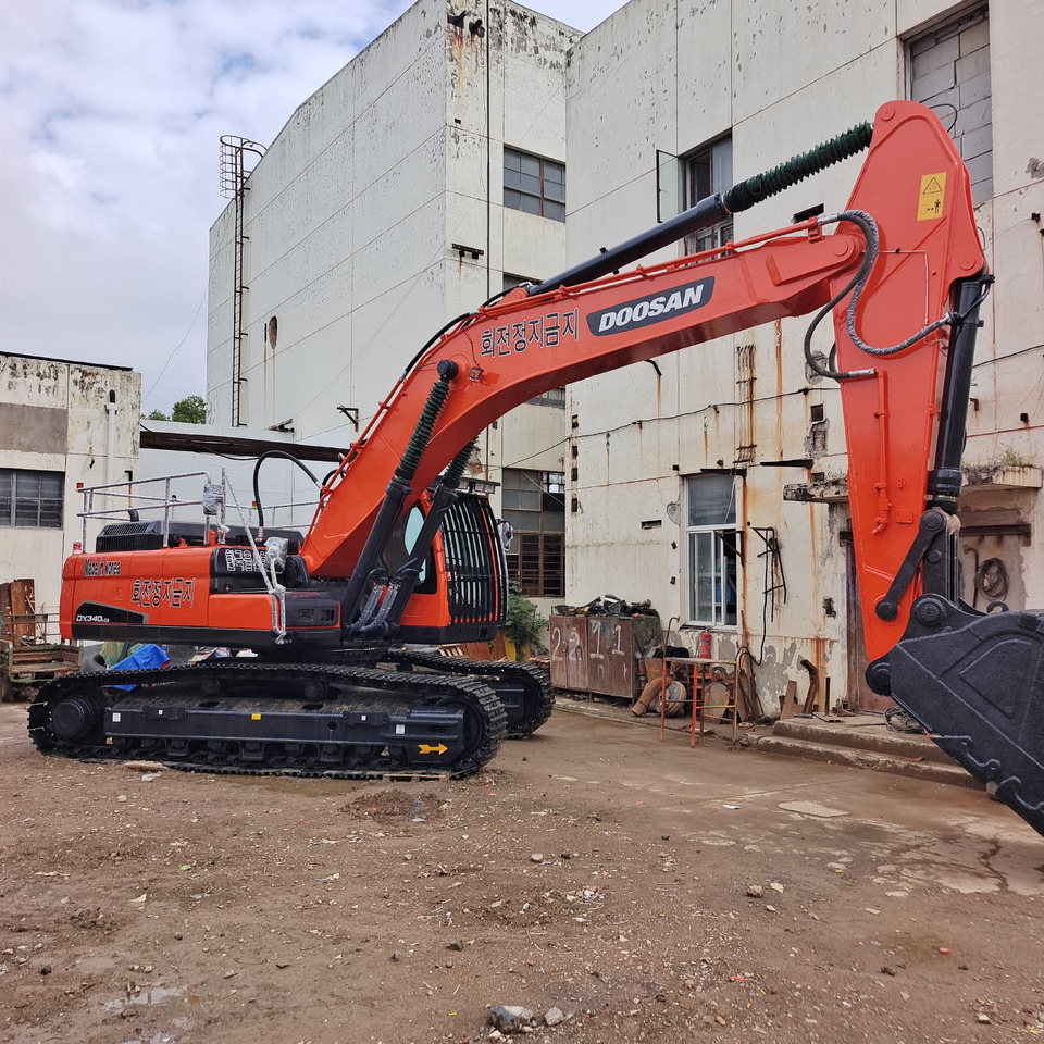 DOOSAN DX340LCA DX340LC-9C - Гусеничный экскаватор: фото 1 DOOSAN DX340LCA DX340LC-9C - Гусеничный экскаватор: фото 1