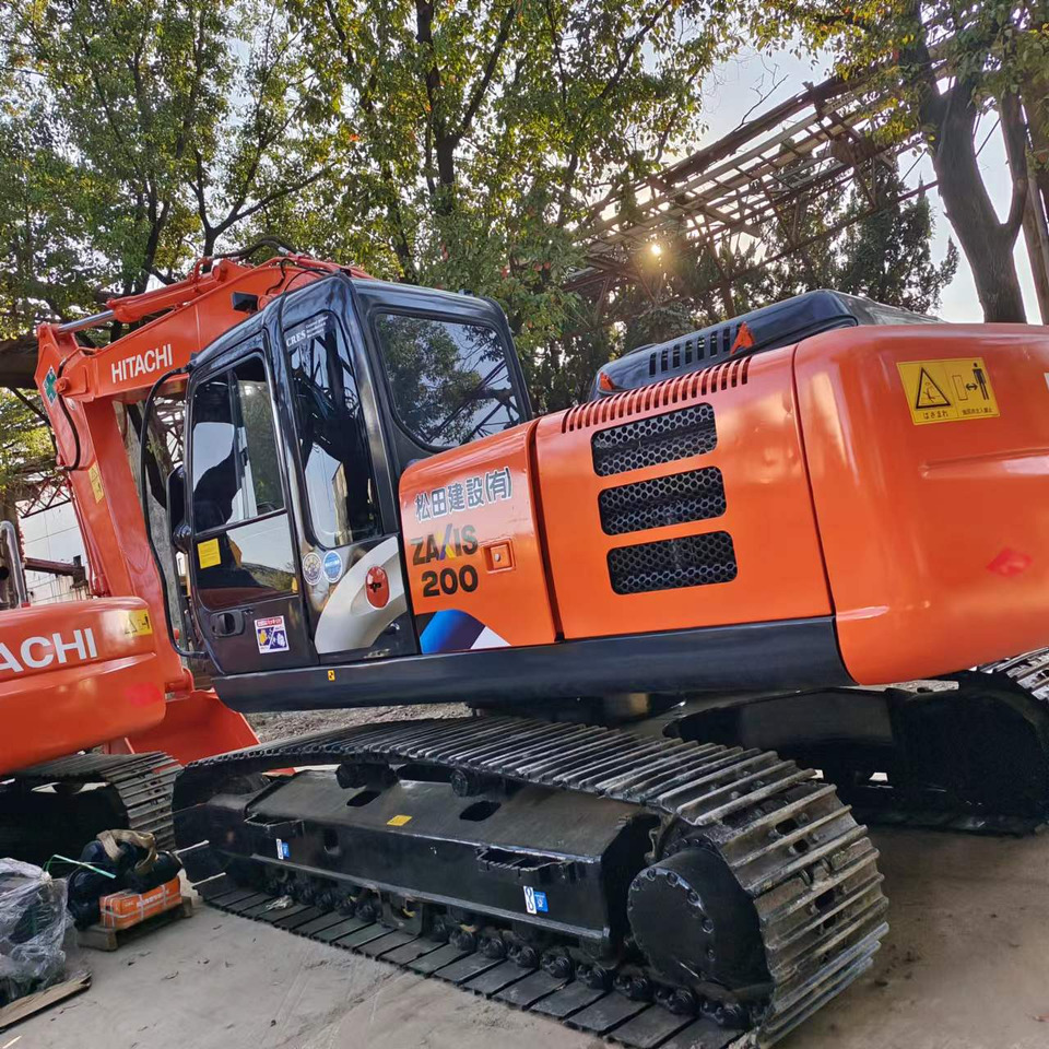 HITACHI ZX200-3 ZX 200 - 3 - Гусеничный экскаватор: фото 5 HITACHI ZX200-3 ZX 200 - 3 - Гусеничный экскаватор: фото 5