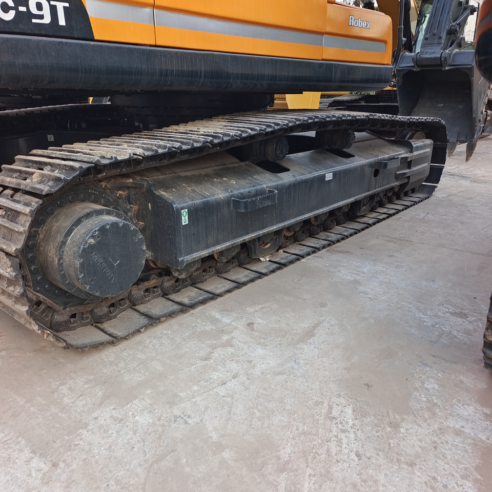 HYUNDAI 305LC-9T - Гусеничный экскаватор: фото 3 HYUNDAI 305LC-9T - Гусеничный экскаватор: фото 3