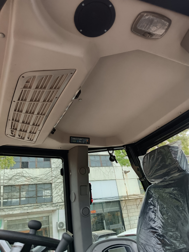 JCB 4CX 100% NEW - Экскаватор-погрузчик: фото 5 JCB 4CX 100% NEW - Экскаватор-погрузчик: фото 5