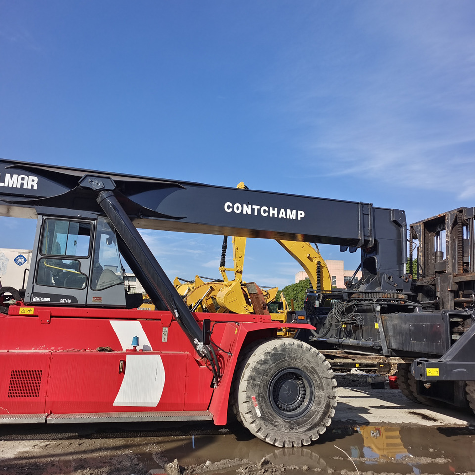 KALMAR DRT450 DRT DRD DRU 450 45 TON reach stacker - Ричстакер: фото 2 KALMAR DRT450 DRT DRD DRU 450 45 TON reach stacker - Ричстакер: фото 2