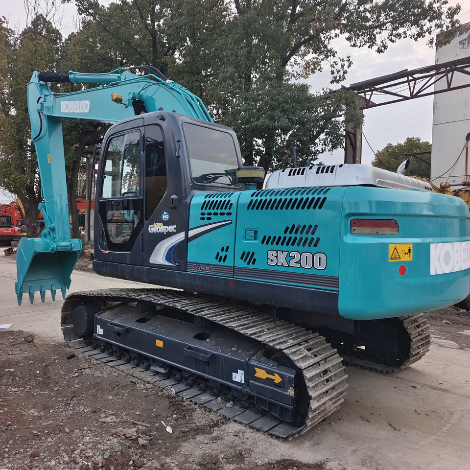 Гусеничный экскаватор KOBELCO SK200-8: фото 1