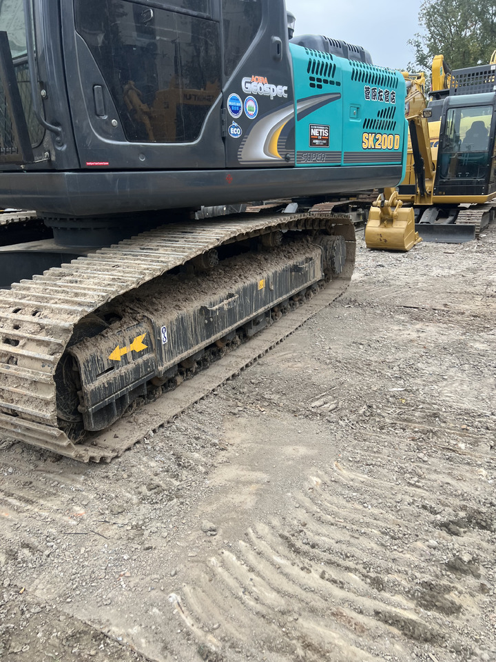 KOBELCO SK200-8 - Гусеничный экскаватор: фото 5 KOBELCO SK200-8 - Гусеничный экскаватор: фото 5