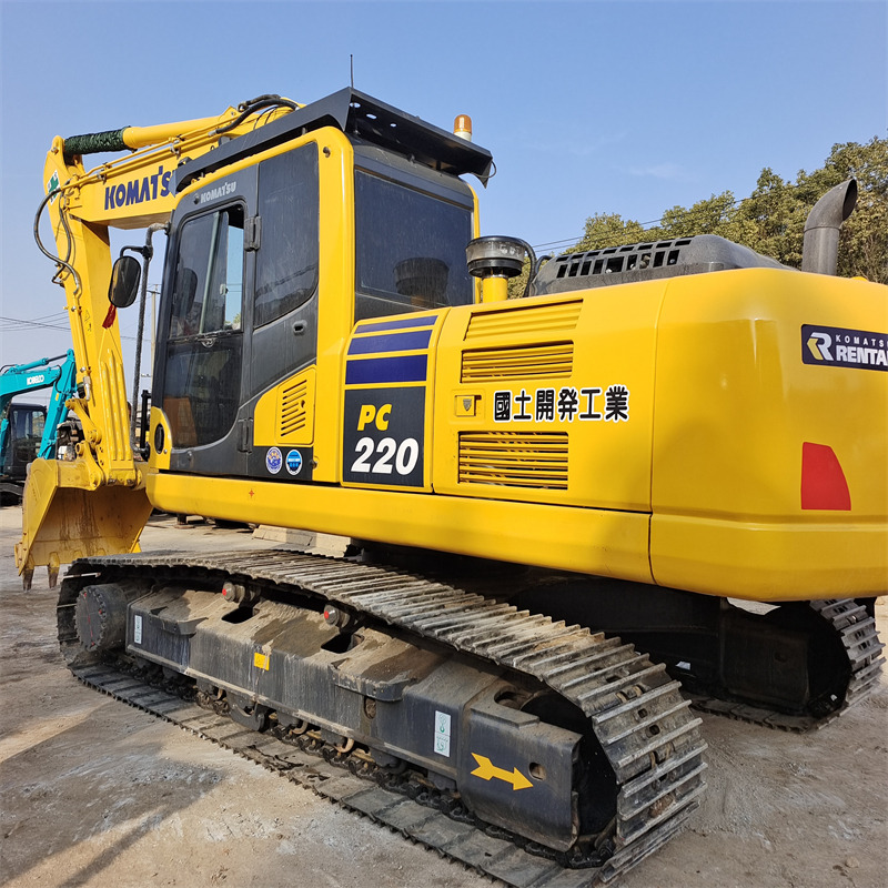 KOMATSU PC 220-8 N1 - Гусеничный экскаватор: фото 2 KOMATSU PC 220-8 N1 - Гусеничный экскаватор: фото 2