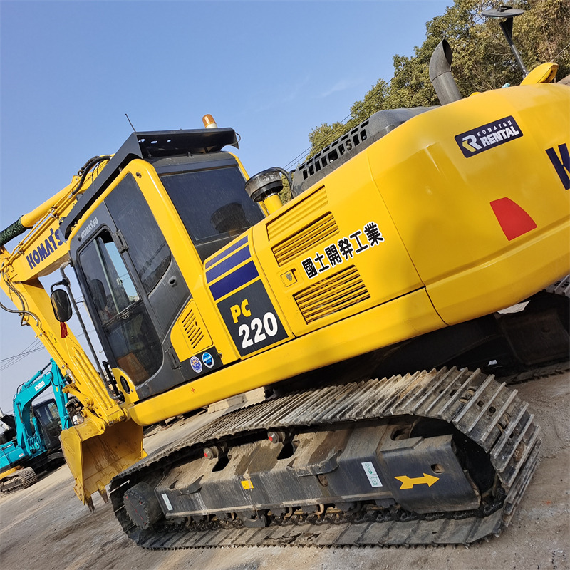 KOMATSU PC 220-8 N1 - Гусеничный экскаватор: фото 3 KOMATSU PC 220-8 N1 - Гусеничный экскаватор: фото 3